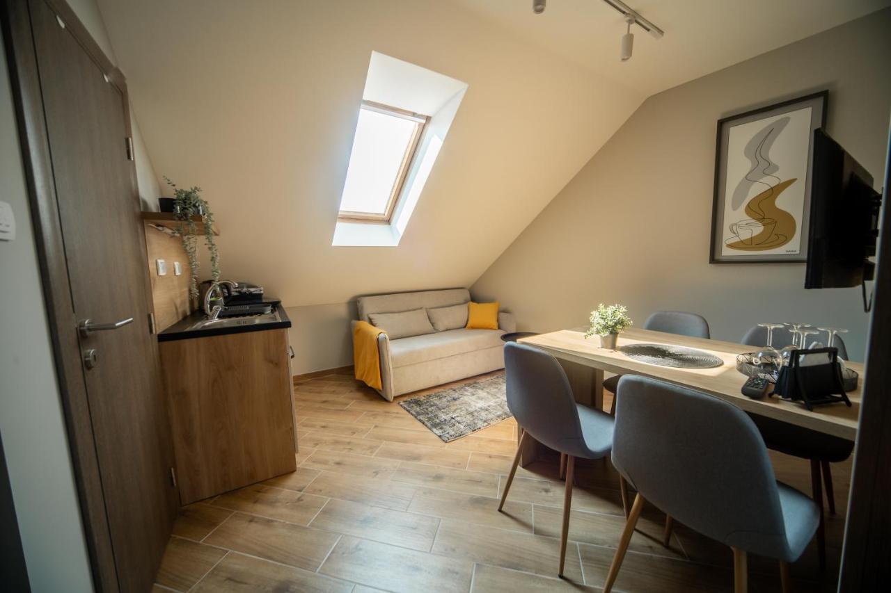 Manoir Apartments City Center Novi Sad Eksteriør billede