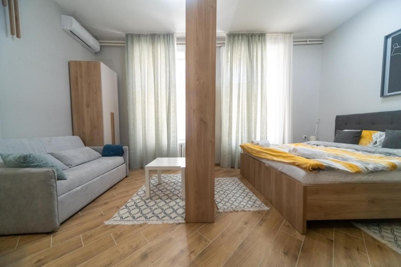Manoir Apartments City Center Novi Sad Eksteriør billede